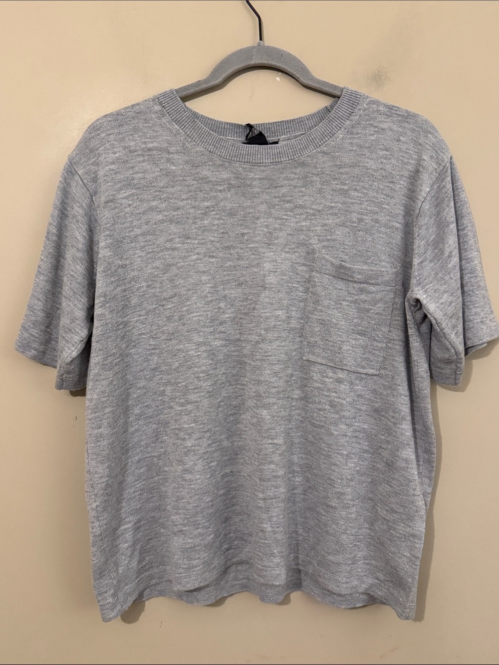 NWOT- Halogen Pocket T-Shirt, Grey, size Small